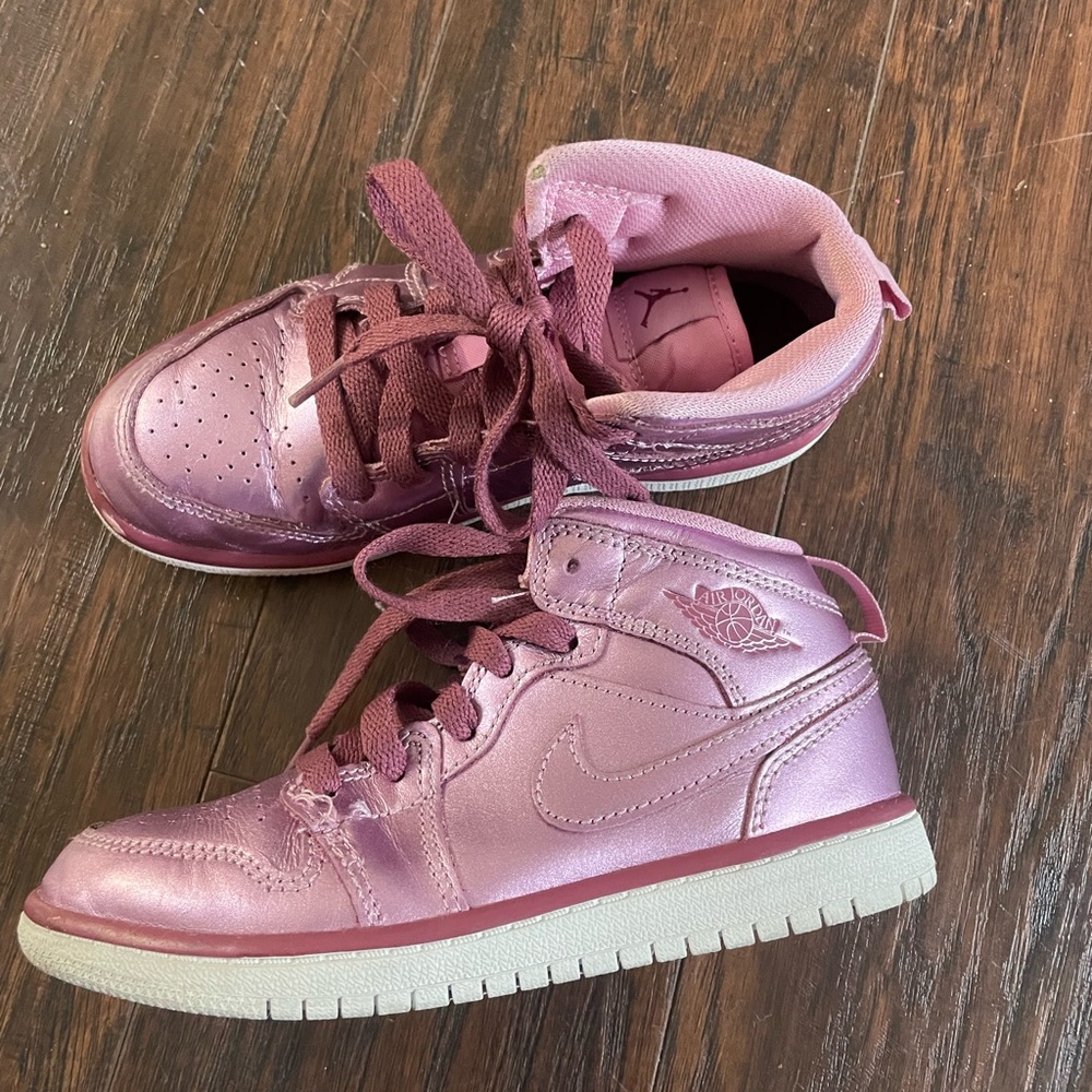 Nike Air Jordan shiny purple girls size 13 little girl